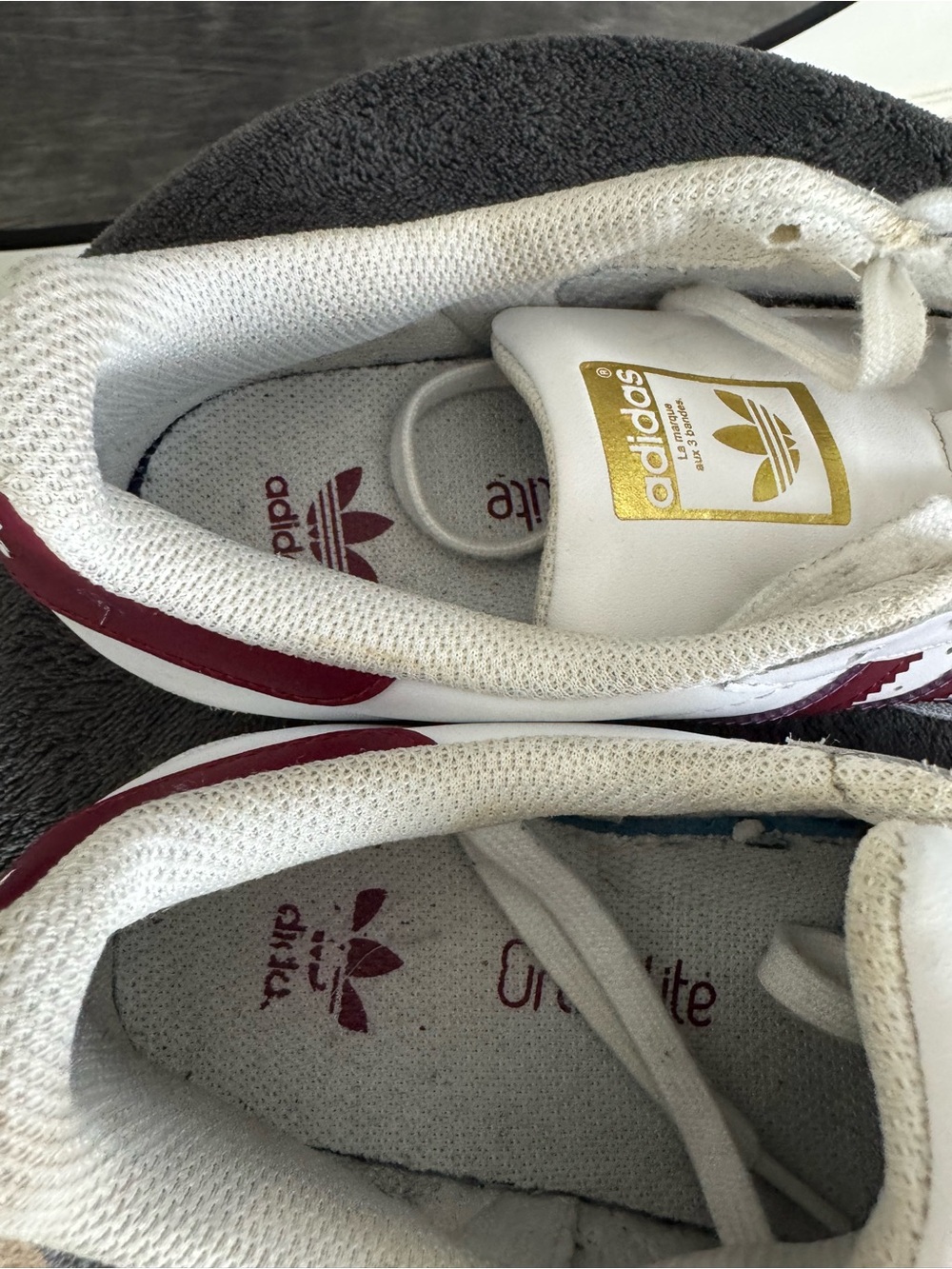 Adidas Superstar White Burgundy Gold Shell-Toe Sneakers Size 6 - Picture 8 of 9